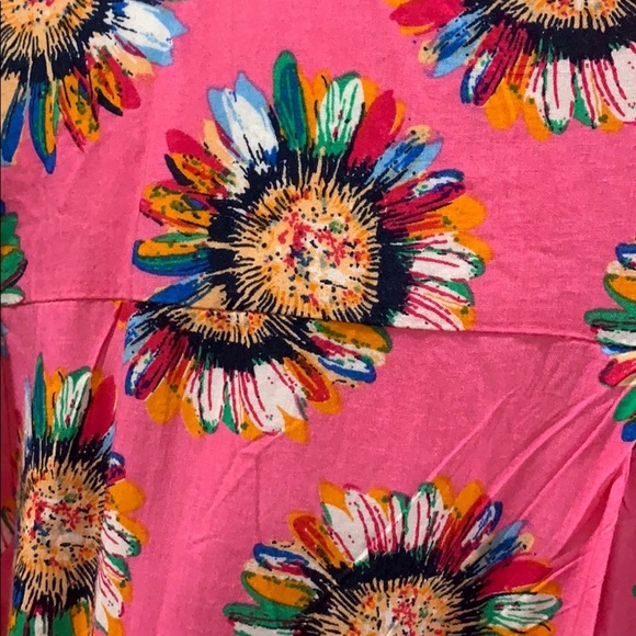 Lara top - size large. - Picture 8 of 11